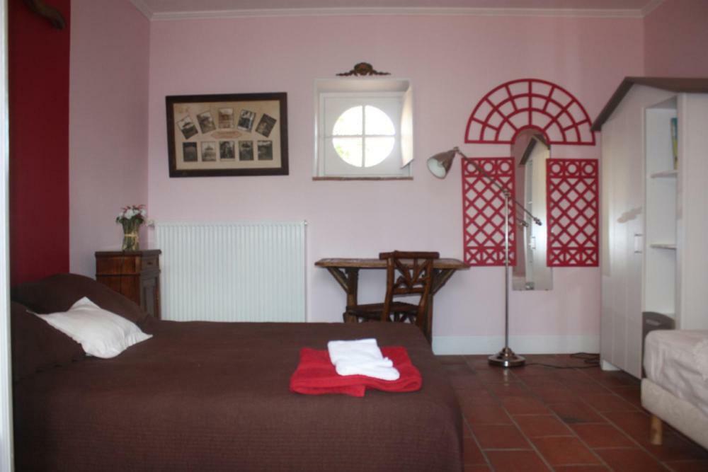 Presbytere De Jonquiere Bed & Breakfast Lavaur  Bagian luar foto