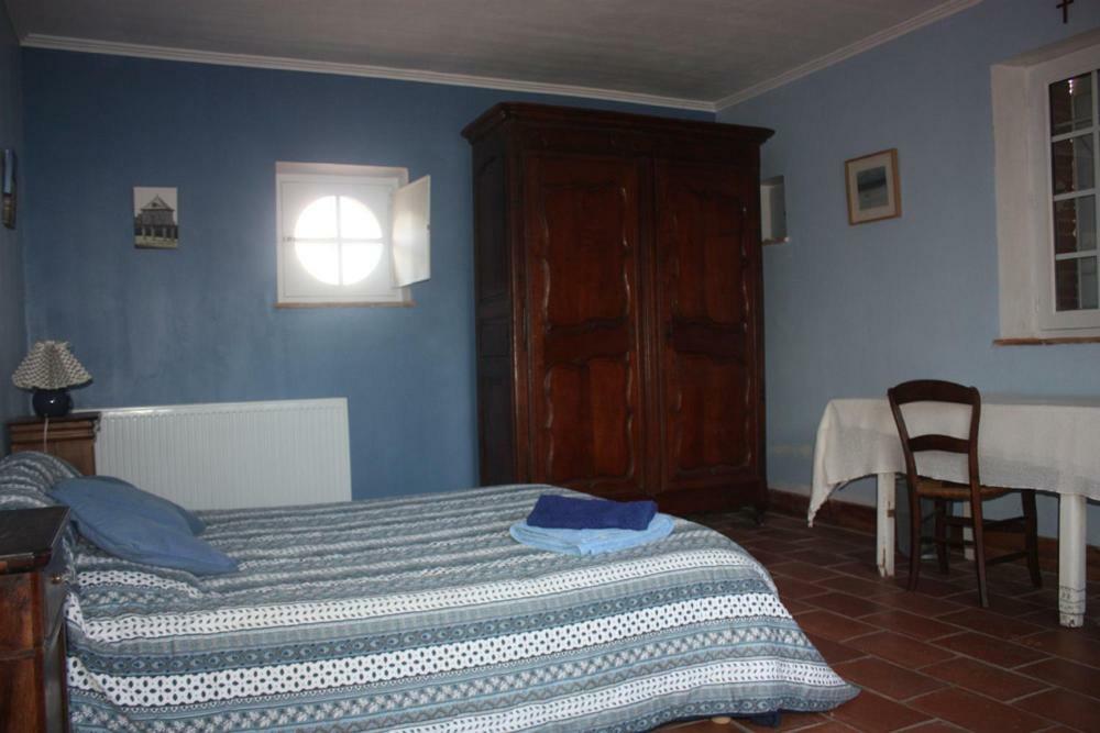 Presbytere De Jonquiere Bed & Breakfast Lavaur  Bagian luar foto